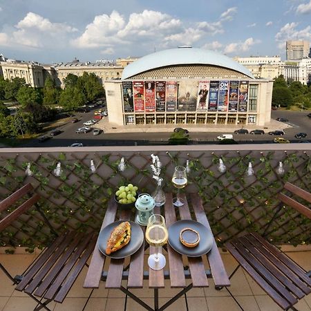 New - Elegant Duplex With Amazing View & Balcony - Homey Residence Бухарест Экстерьер фото